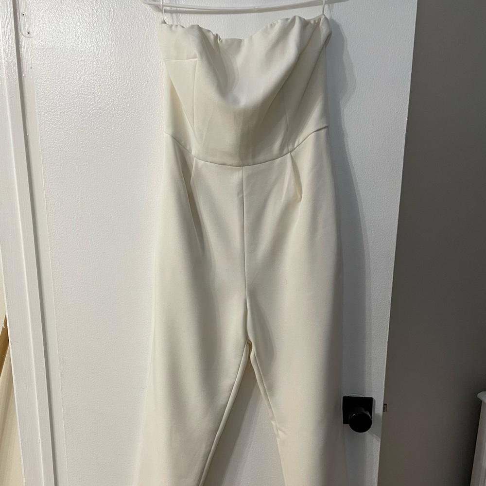 White Strapless Jumper with pockets